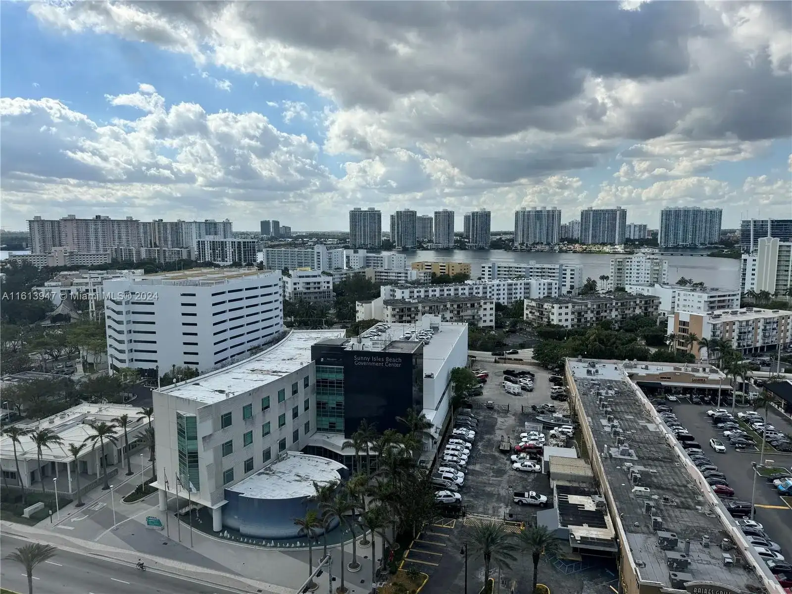 18001 Collins Ave # 1018, Sunny Isles Beach FL 33160 photo 3