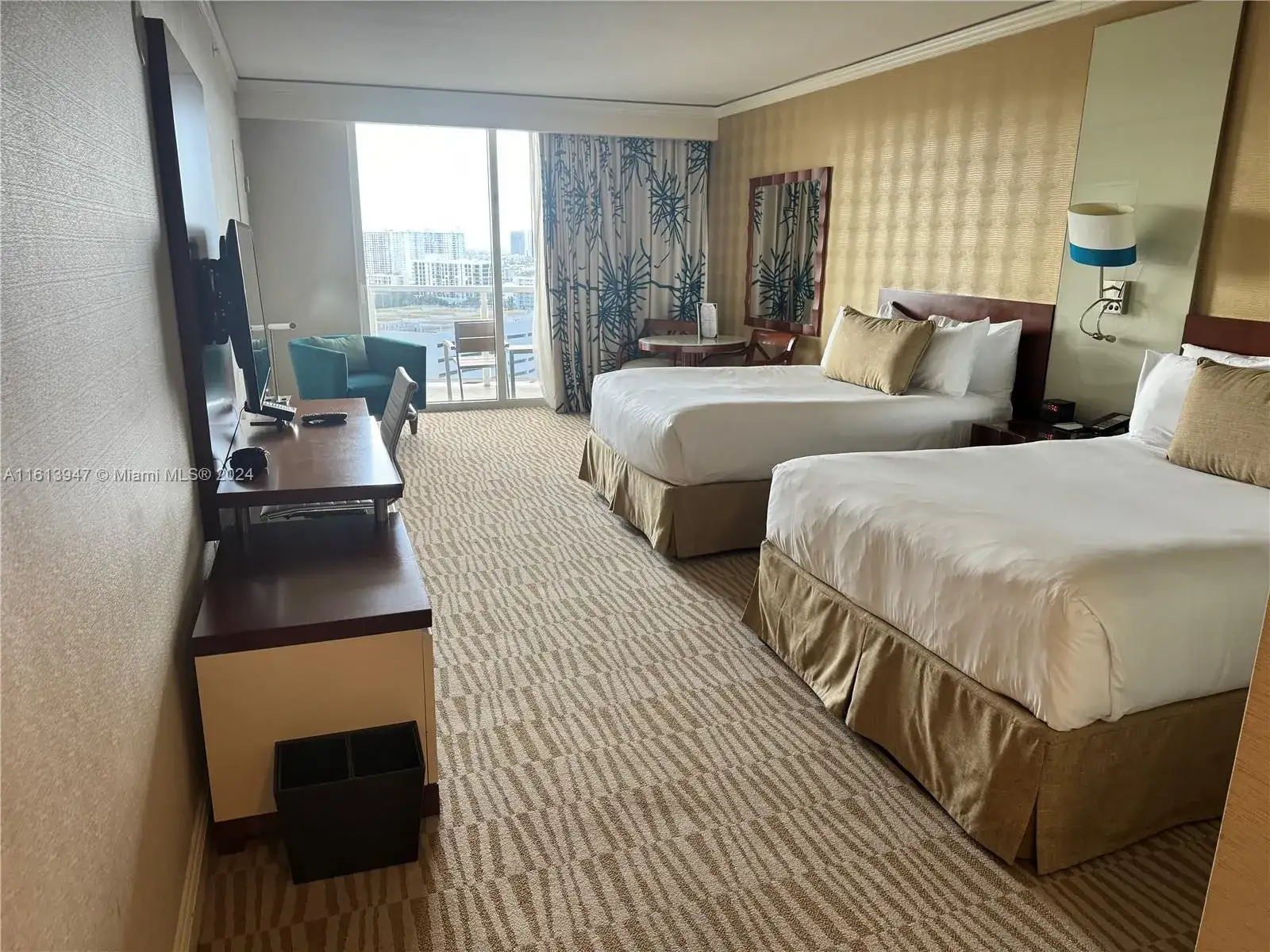 18001 Collins Ave # 1018, Sunny Isles Beach FL 33160 photo 5