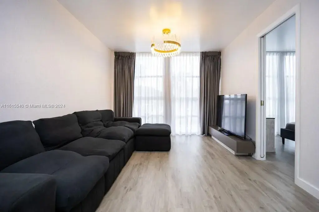 2000 Atlantic Shores Blvd # 304, Hallandale Beach FL 33009