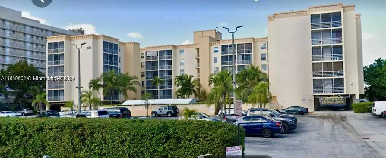 2935 NE 163rd St # 5C, North Miami Beach FL 33160 photo 4