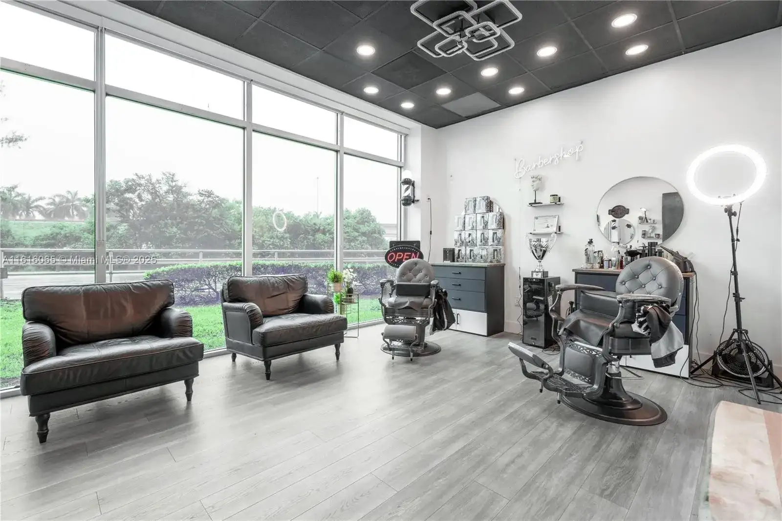 2300 W 84th St, Hialeah FL 33016 photo 4