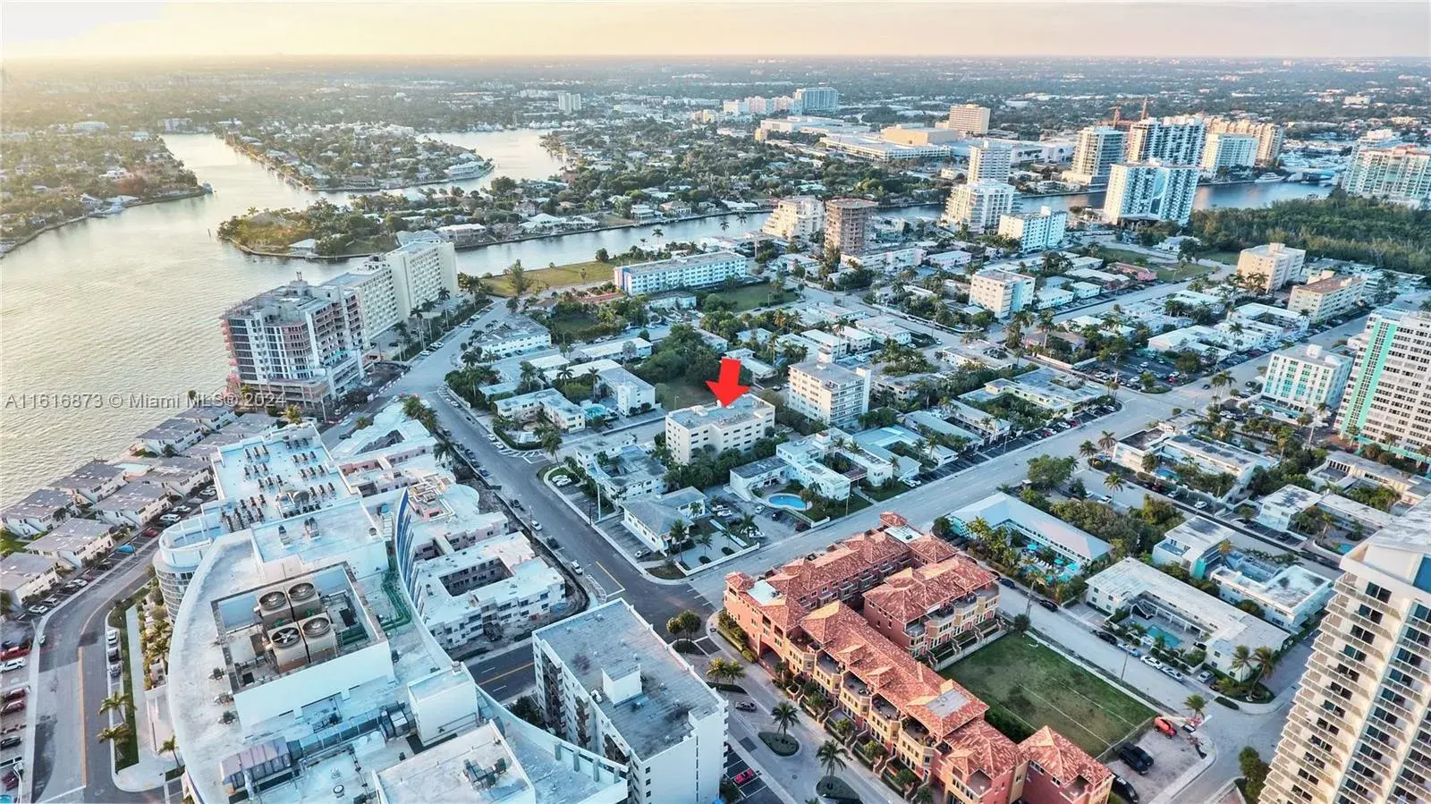 520 Orton Ave # 403, Fort Lauderdale FL 33304