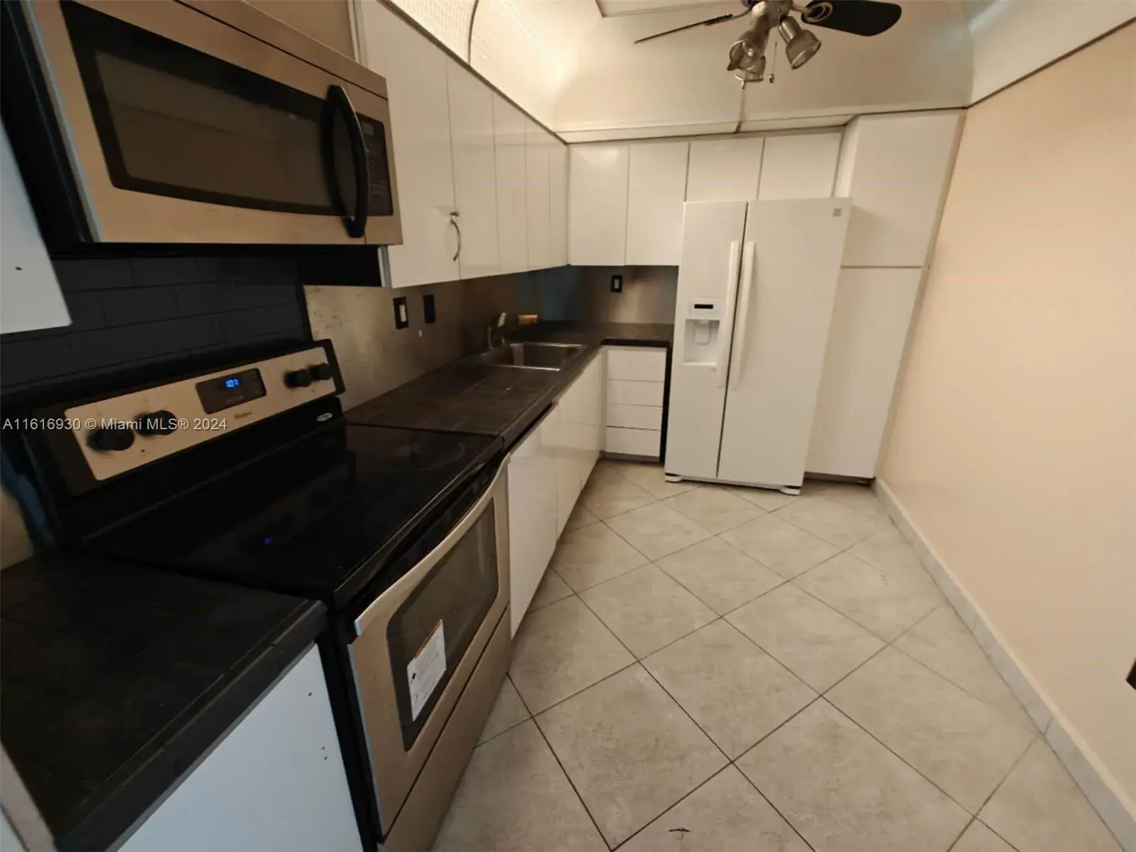 3701 N Country Club Dr # 705, Aventura FL 33180