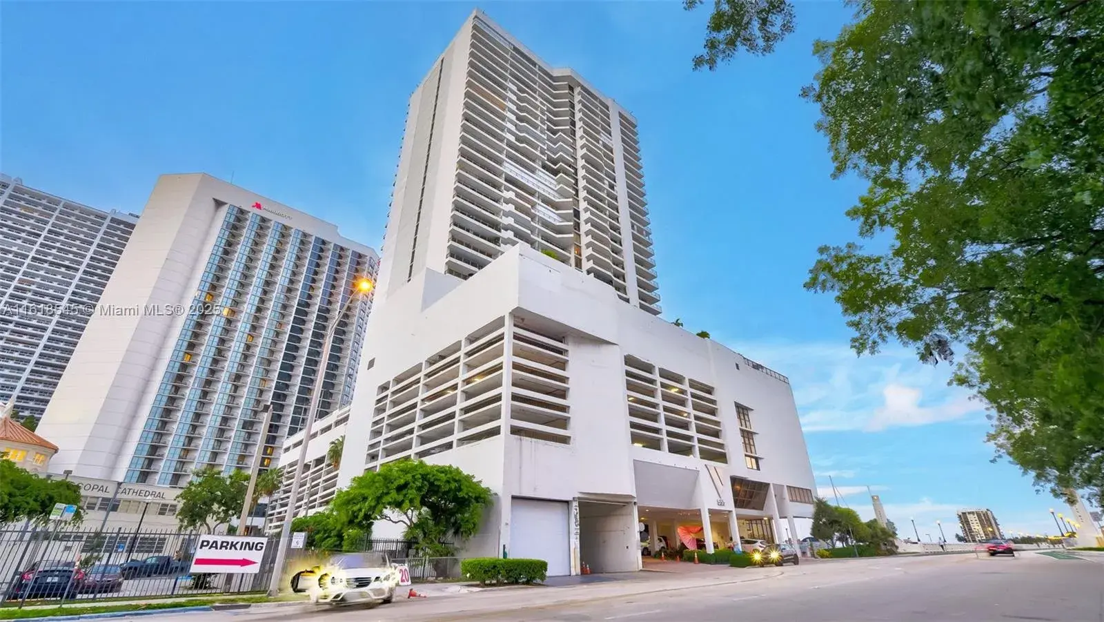 555 NE 15th St # 18F, Miami FL 33132