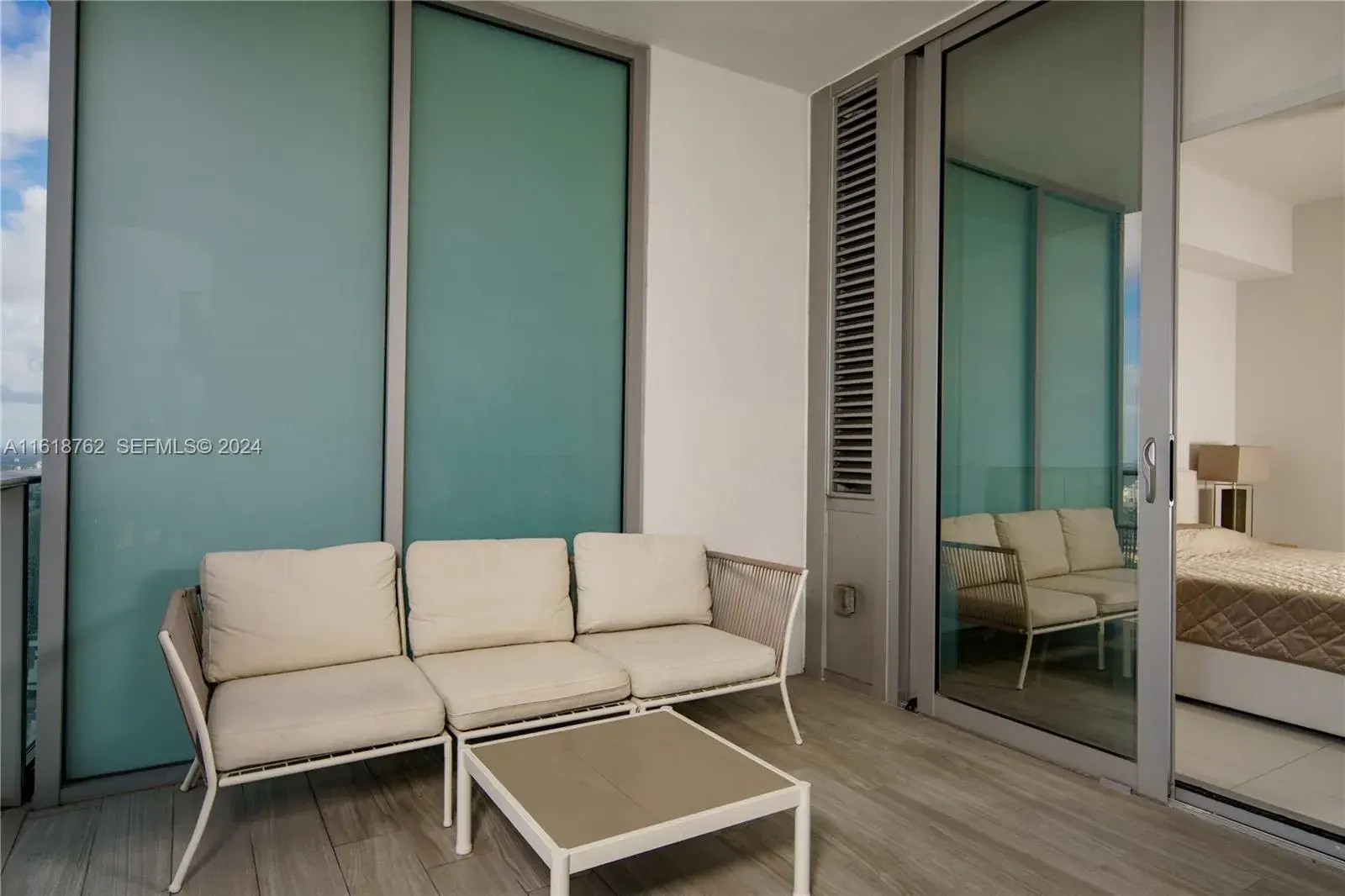 851 NE 1st Ave # 4406, Miami FL 33132