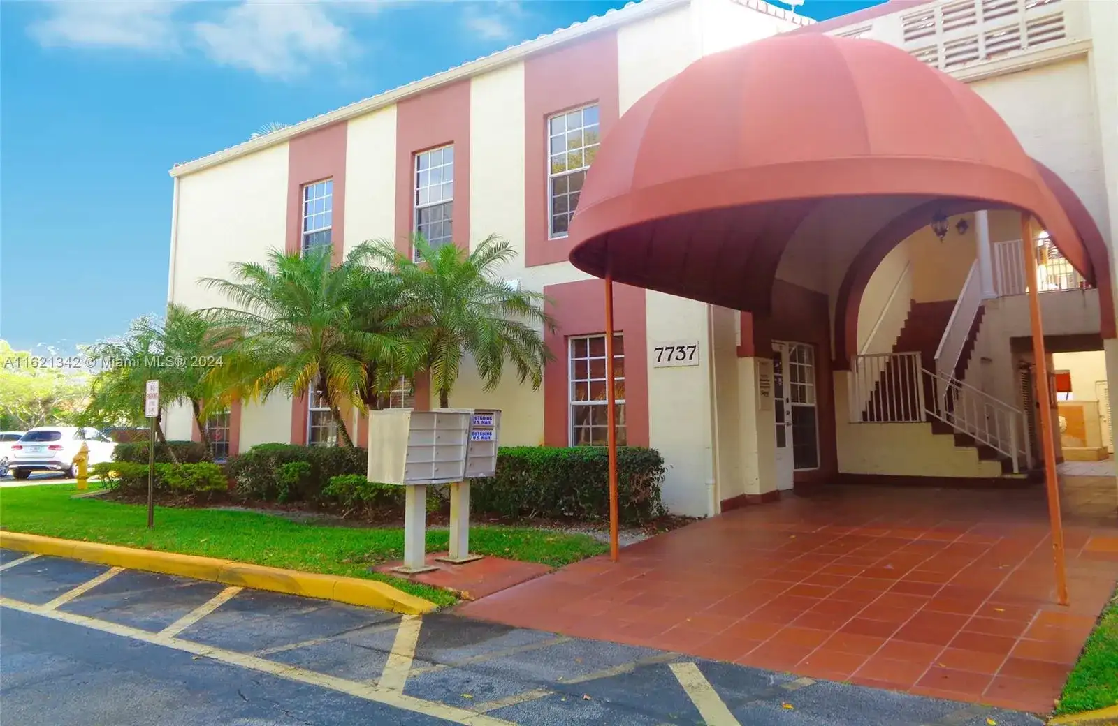 7737 N University Dr # 101, Tamarac FL 33321 photo 2