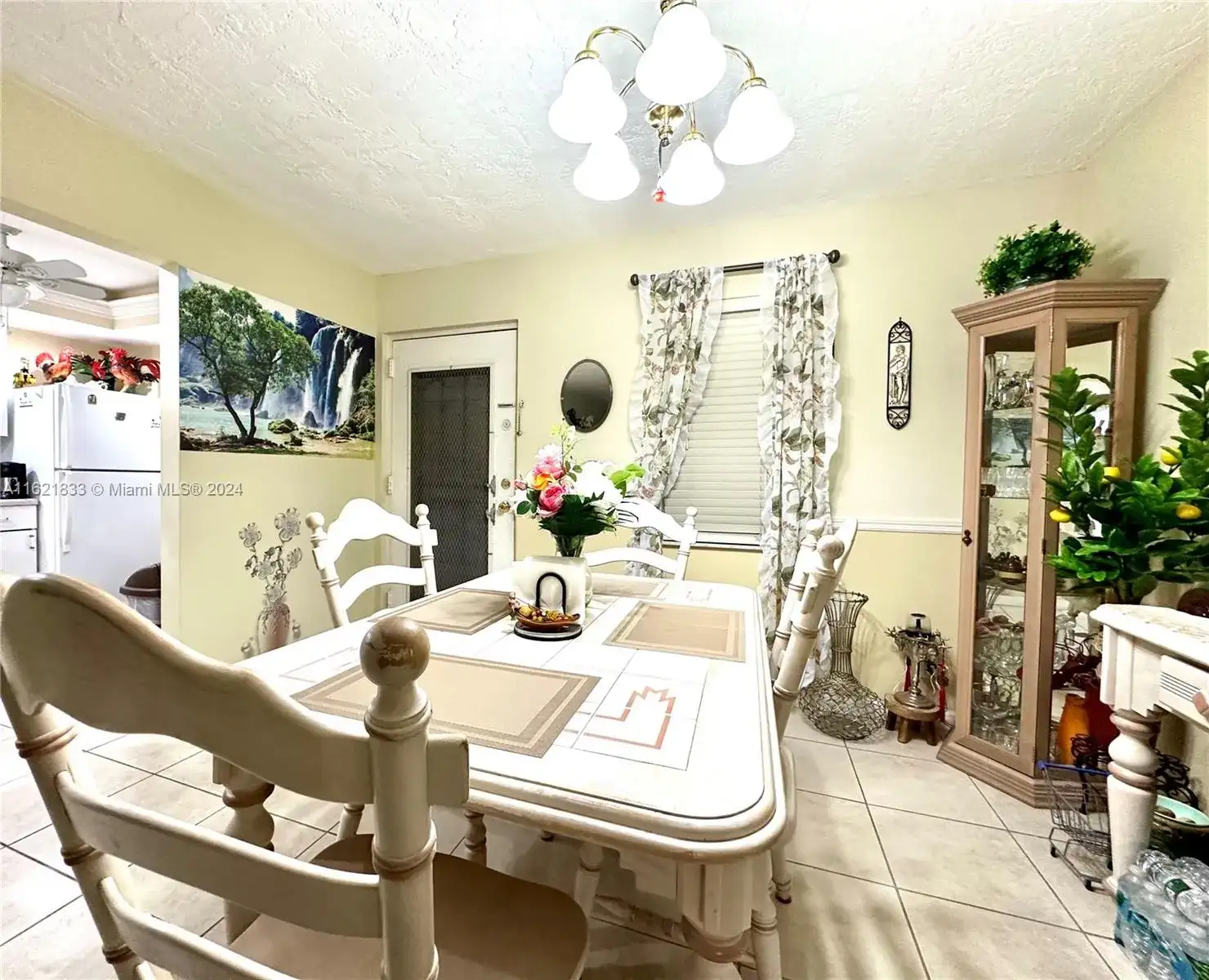 2831 Somerset Dr # 206, Lauderdale Lakes FL 33311 photo 4