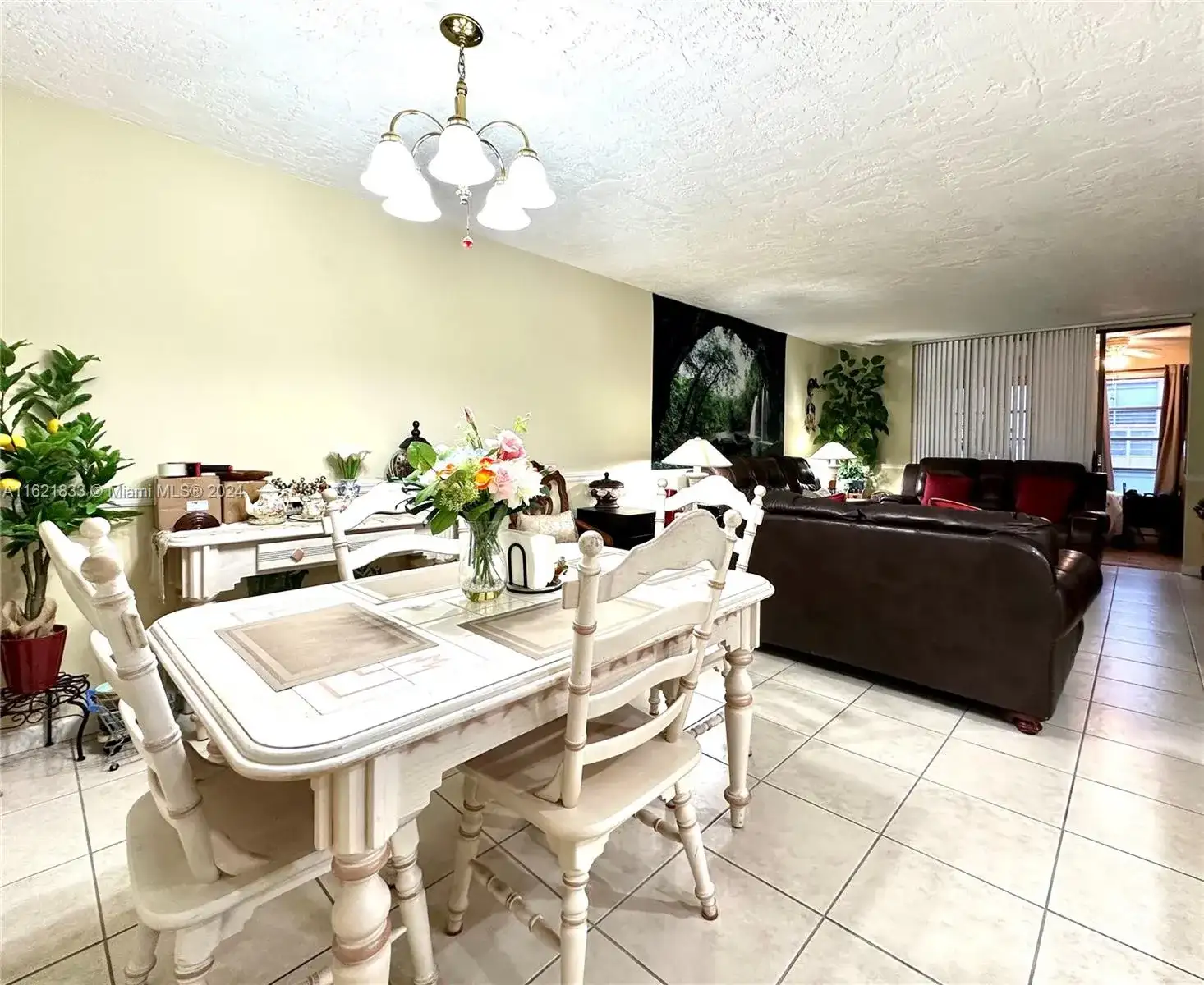 2831 Somerset Dr # 206, Lauderdale Lakes FL 33311 photo 5