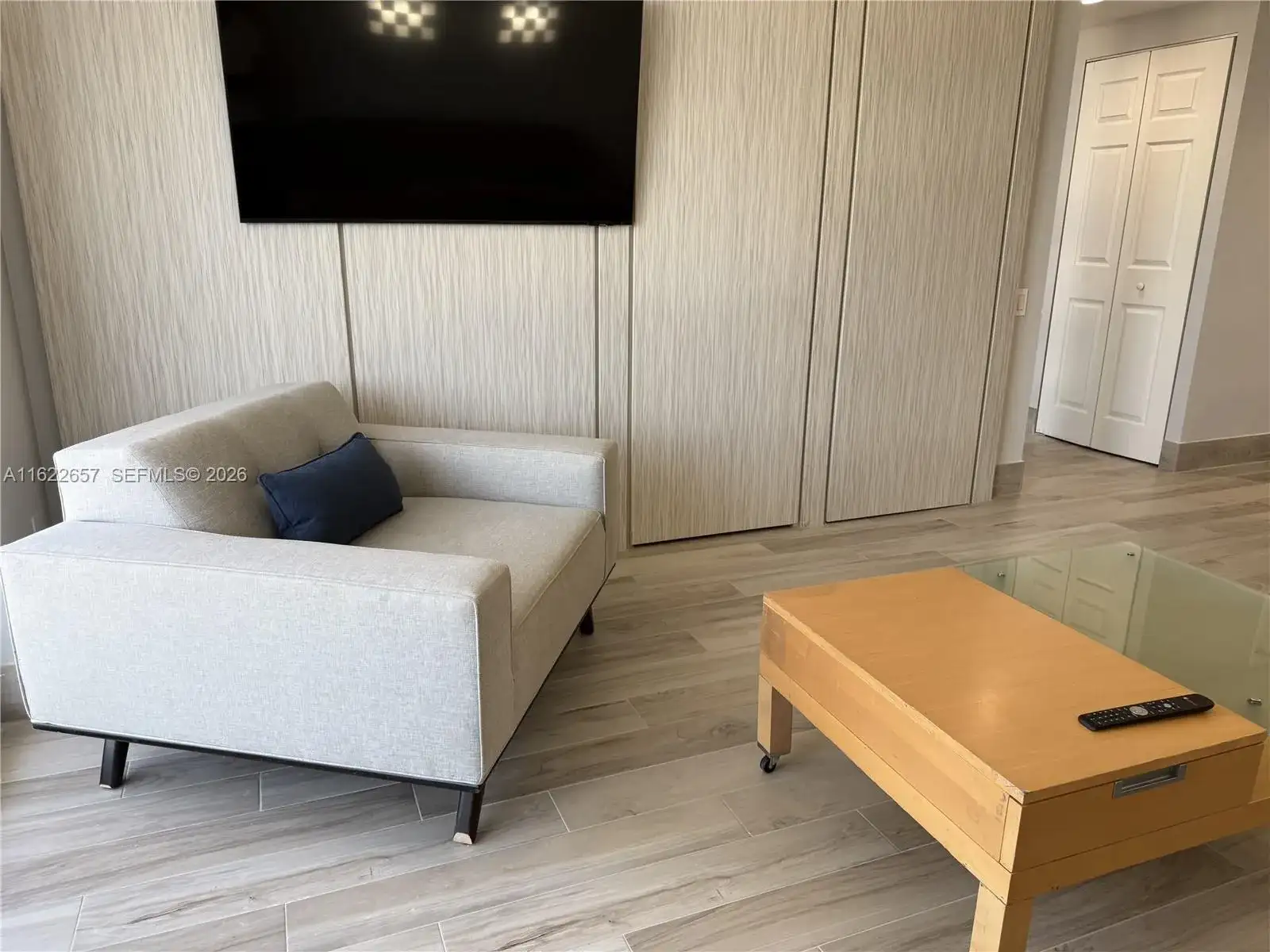 18683 Collins Ave # 503, Sunny Isles Beach FL 33160 photo 5