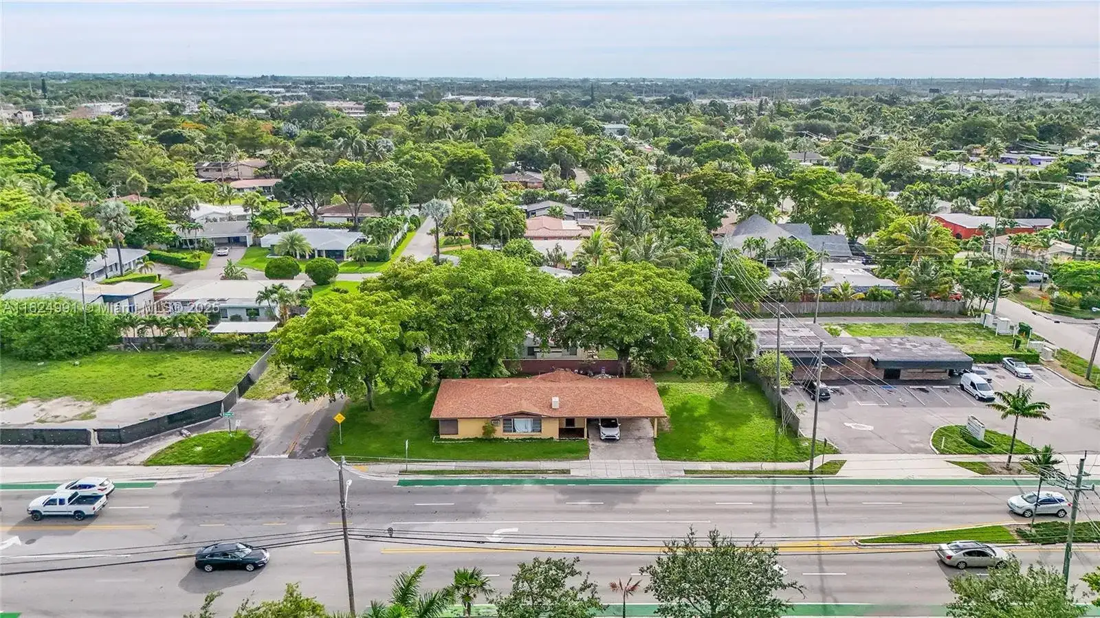 3317 N Andrews Ave, Oakland Park FL 33309 photo 4