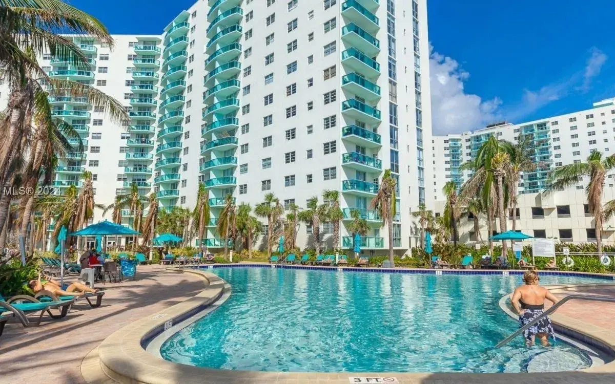 3801 S Ocean Dr # 6F, Hollywood FL 33019