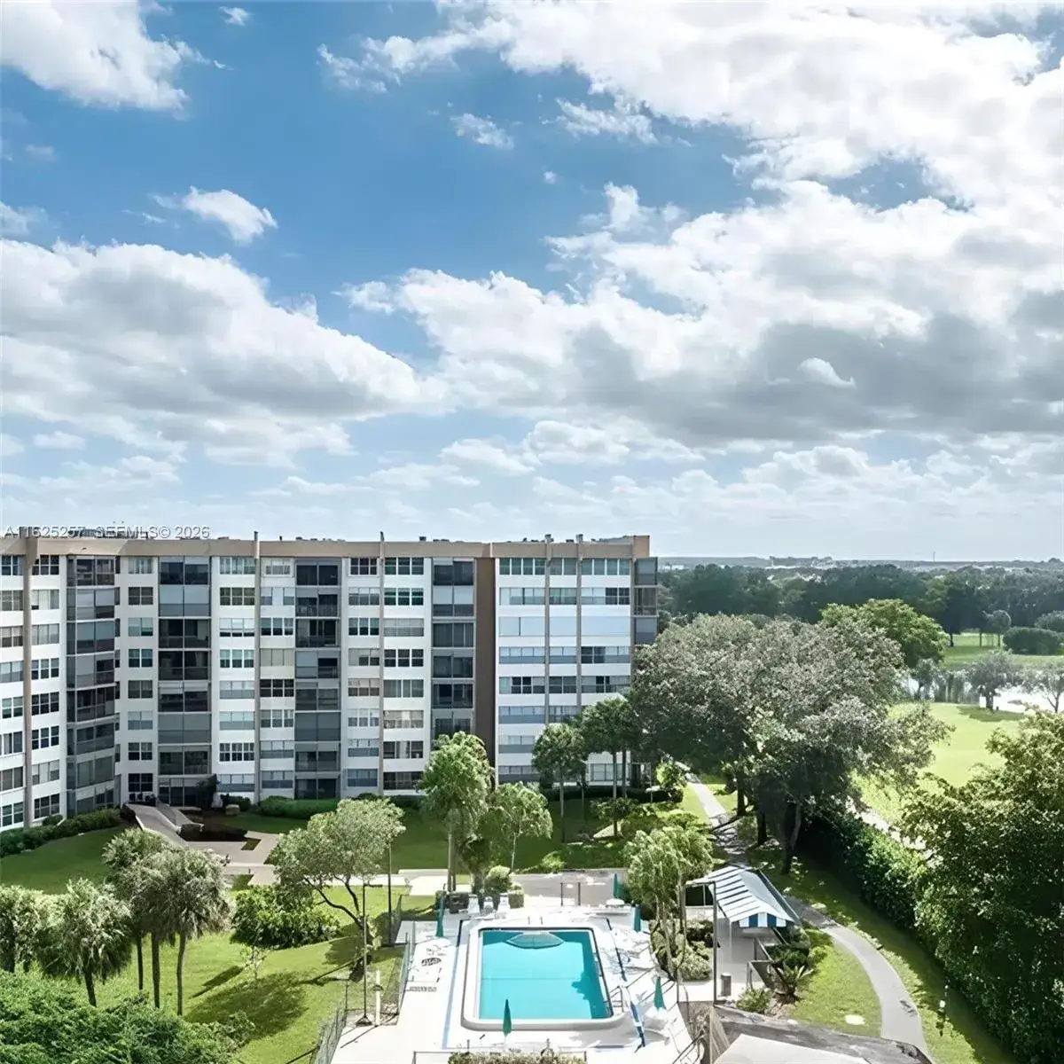 1000 Saint Charles Pl # 522, Pembroke Pines FL 33026