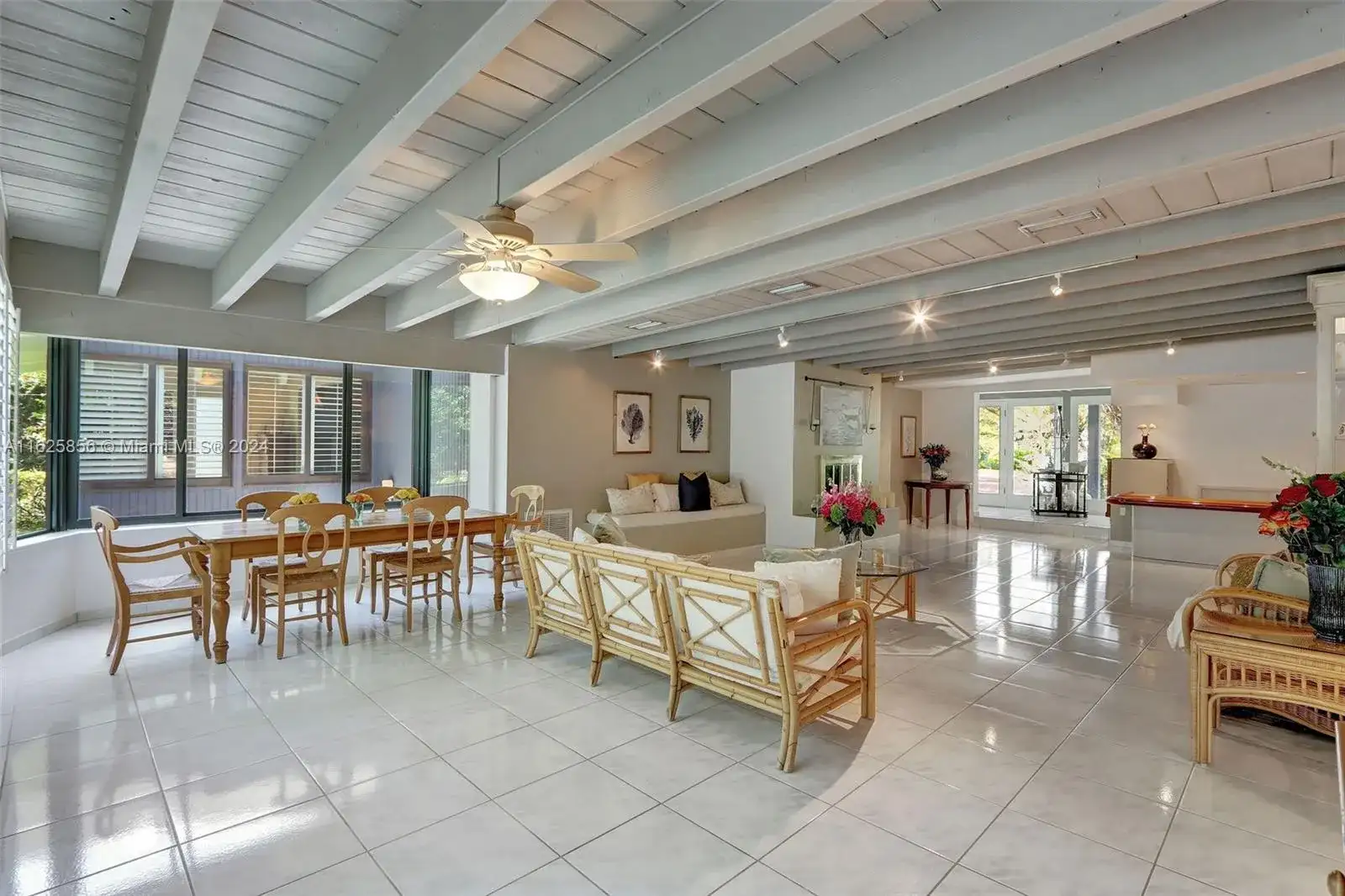 9290 SW 117th Ter, Pinecrest FL 33176 photo 4