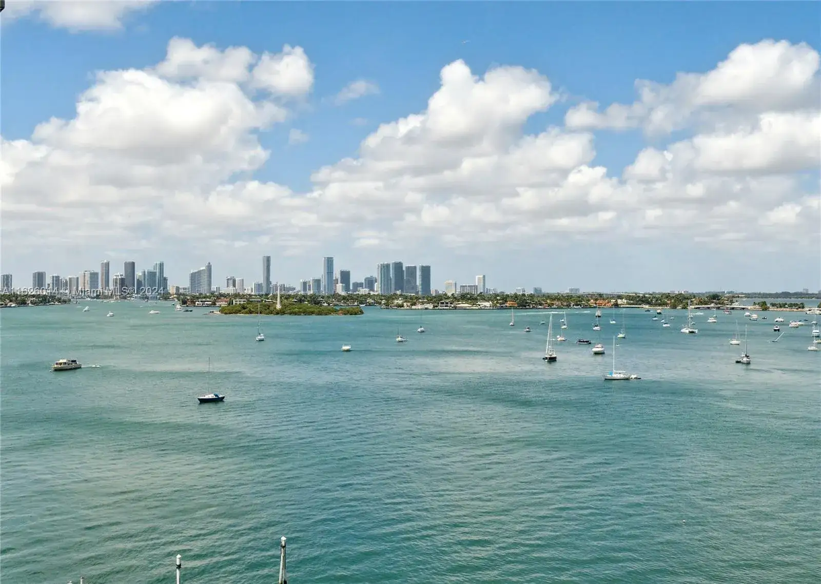 1 bath Residential for sale at 1000 West Ave # 821, Miami Beach FL 33139