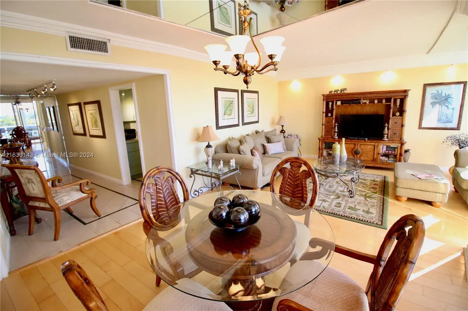 900 Bay Dr # 319, Miami Beach FL 33141