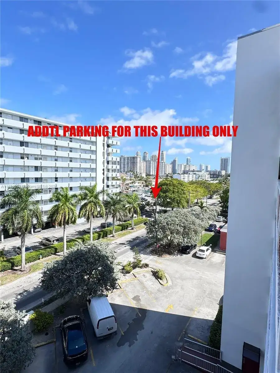 3660 NE 166th St # 603, North Miami Beach FL 33160 photo 4