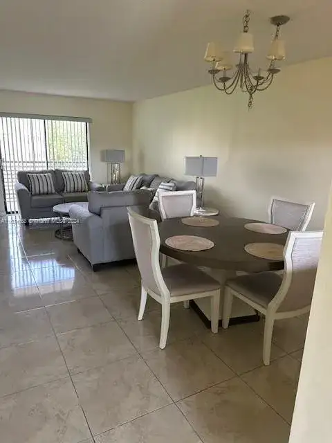 10101 Sunrise Lakes Blvd # 306, Sunrise FL 33322 photo 5
