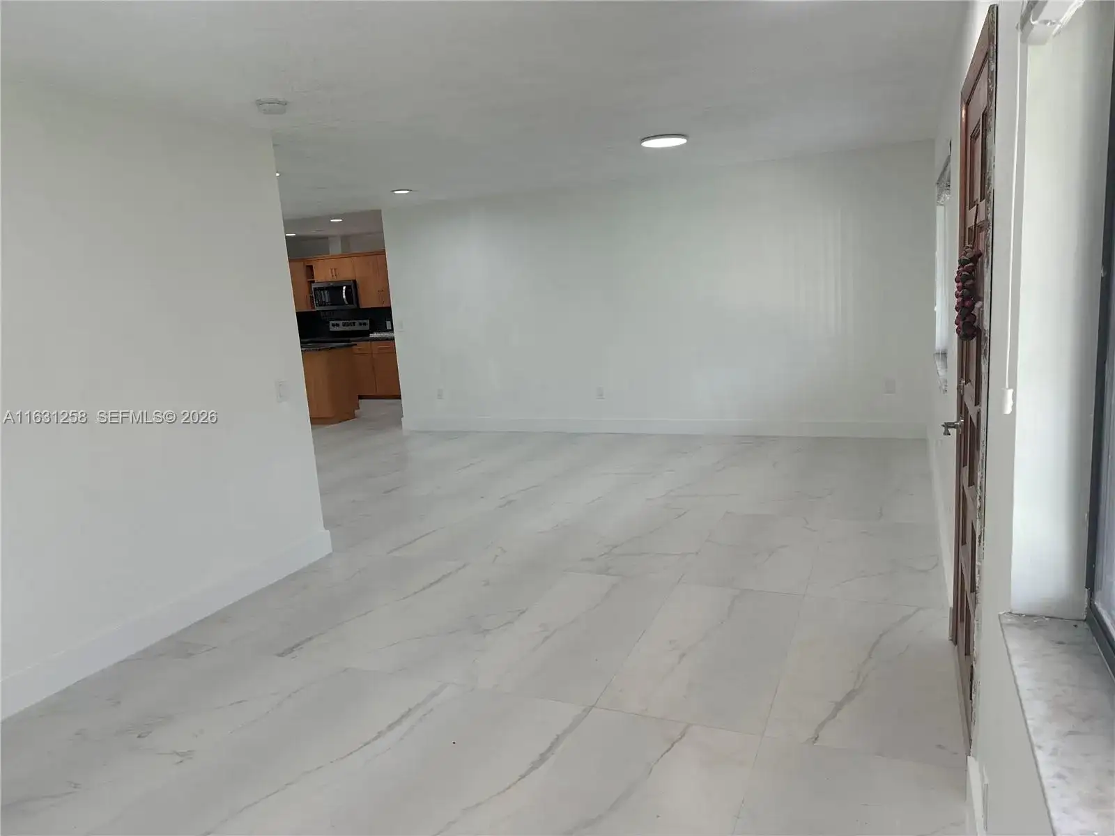 324 E 34th St, Hialeah FL 33013 photo 5
