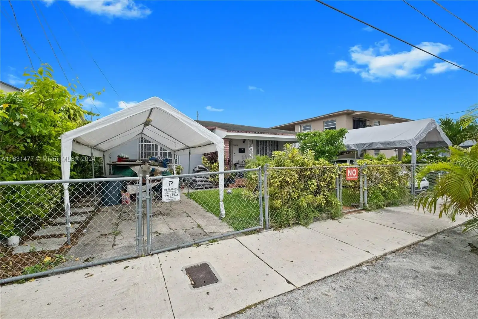 2624 NW 24th St, Miami FL 33142 photo 2
