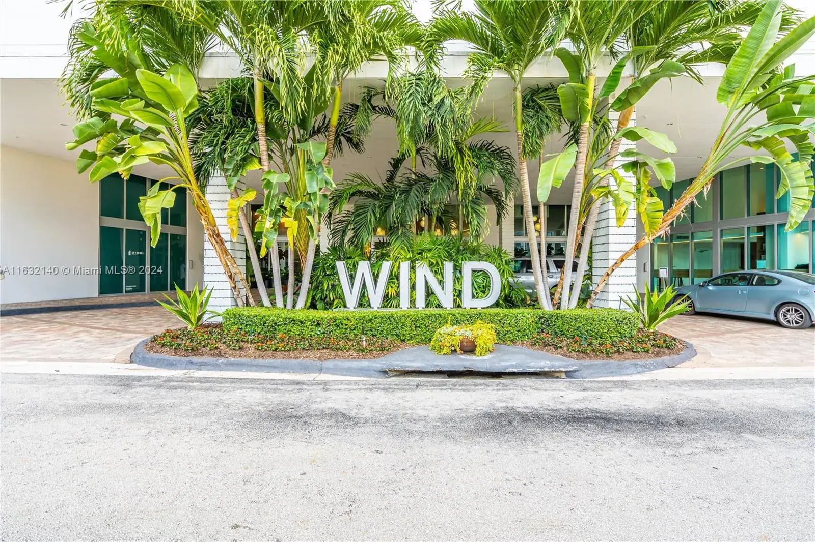 350 S Miami Ave # 2512, Miami FL 33130