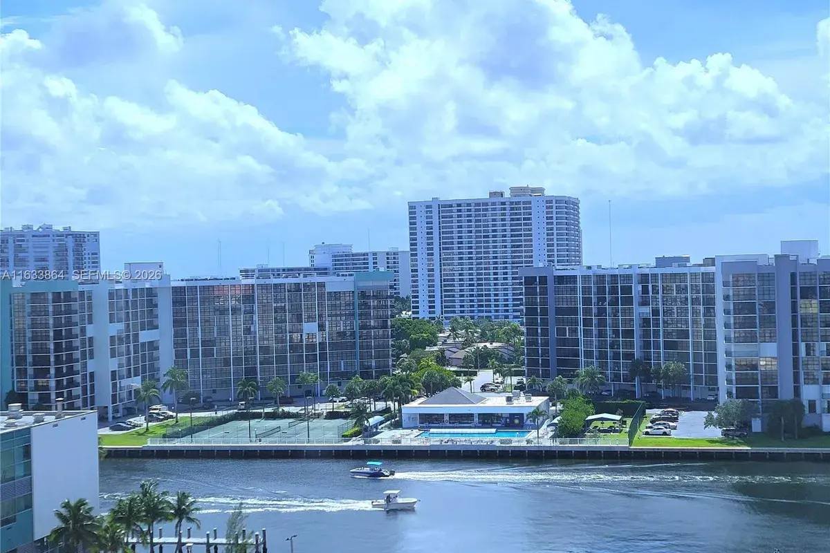3505 S Ocean Dr # 1105, Hollywood FL 33019