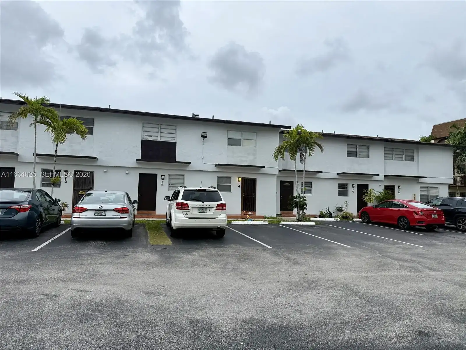 20 SW 108th Ave # F7, Sweetwater FL 33174