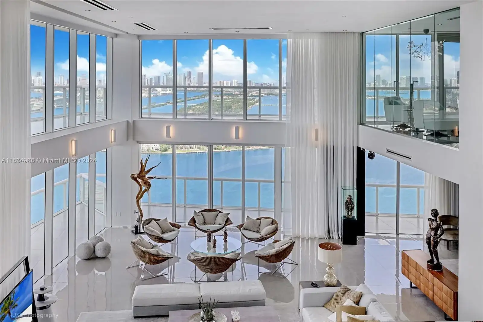 450 Alton Rd, Miami Beach FL 33139 photo 3