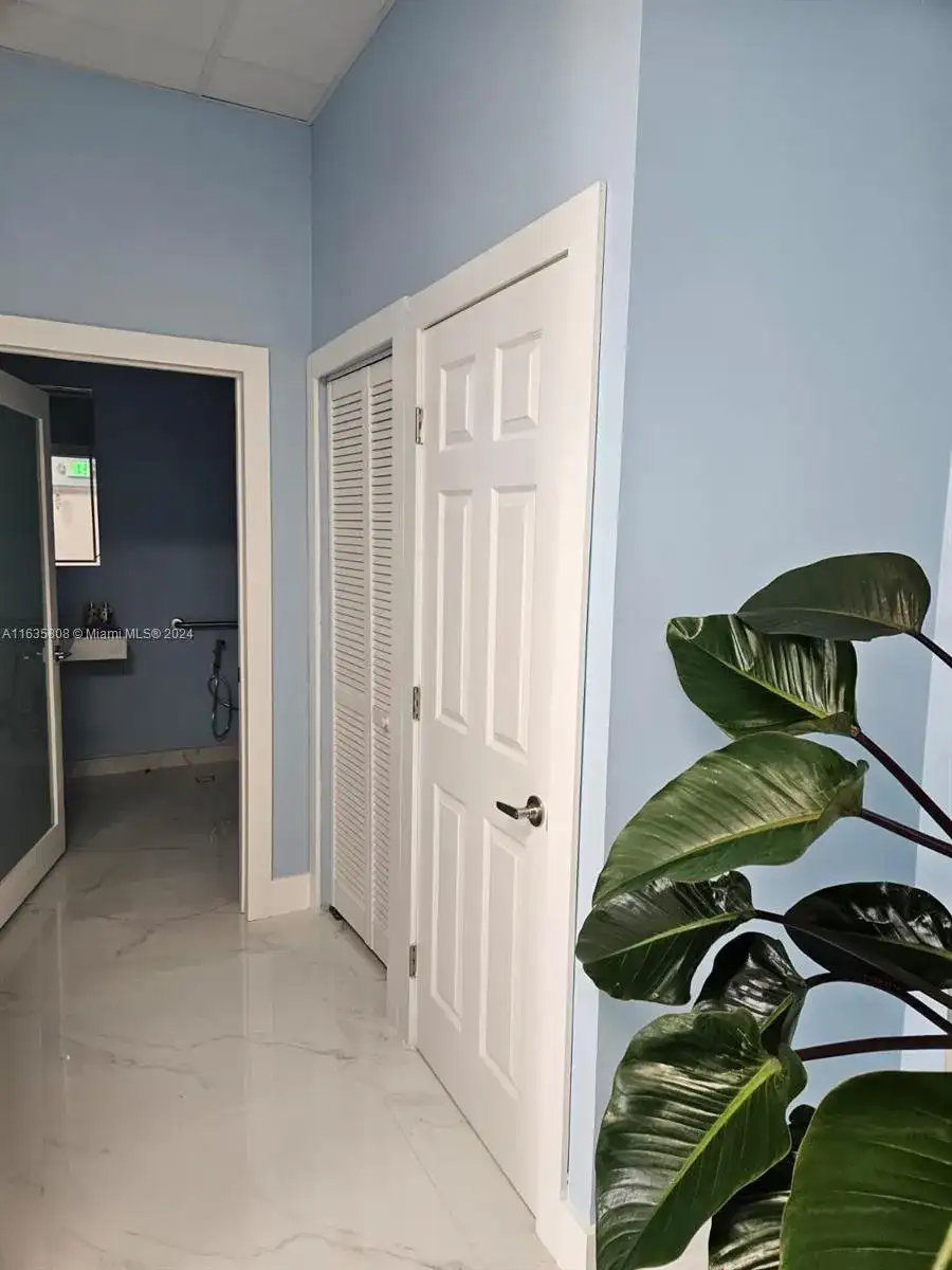 15420 SW 136th St, Miami FL 33196 photo 5