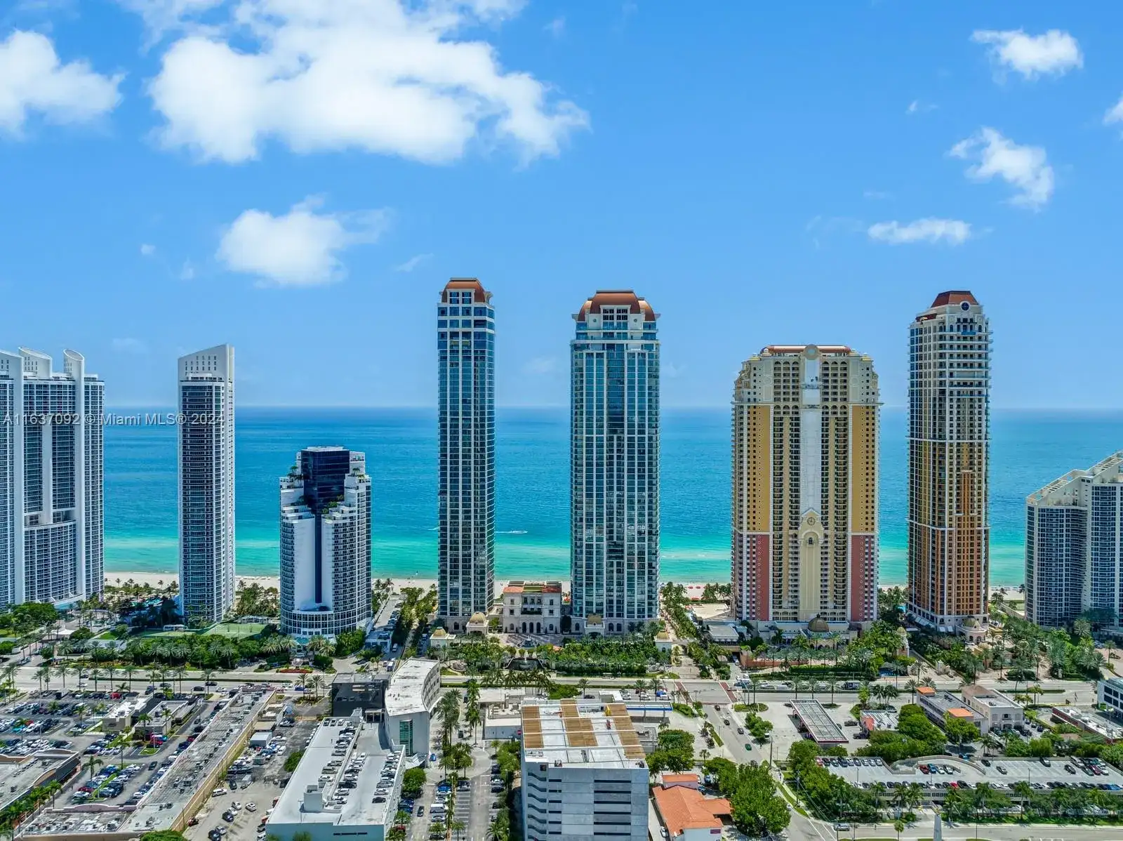 17901 Collins, Sunny Isles Beach FL 33160 photo 2