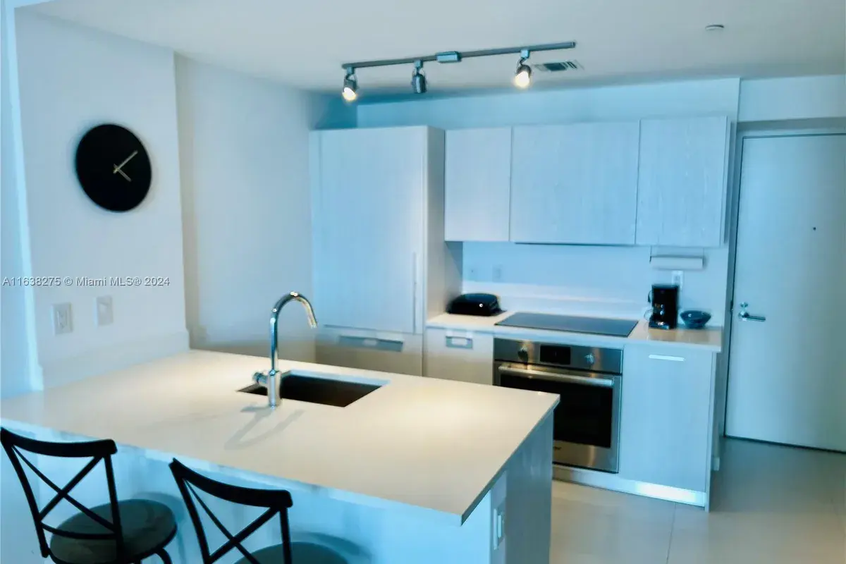 501 NE 31st St # 2204, Miami FL 33137