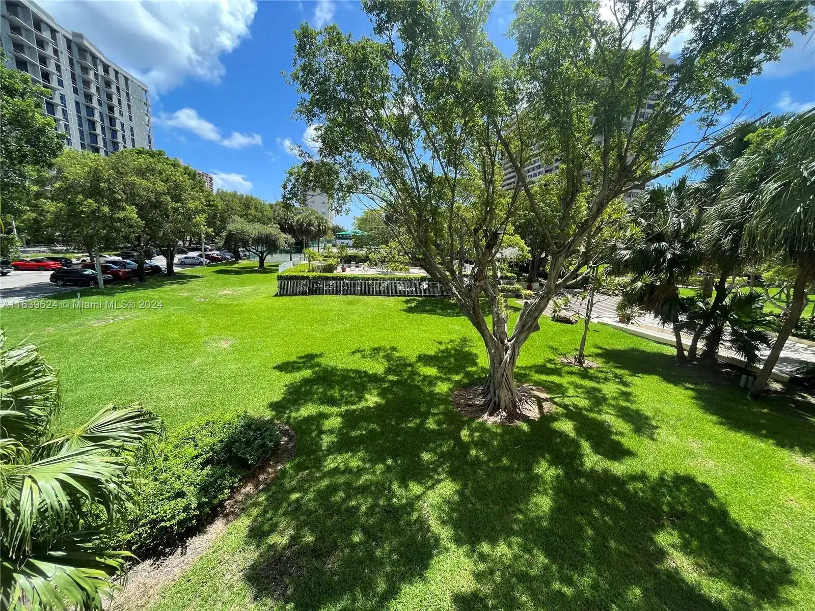 11111 Biscayne Blvd # 2D, Miami FL 33181 photo 3