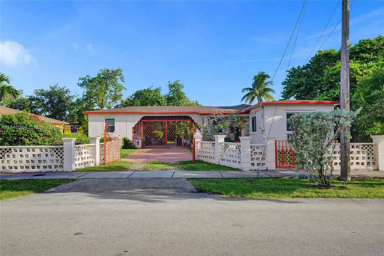 4240 SW 23rd St, West Park FL 33023 photo 3