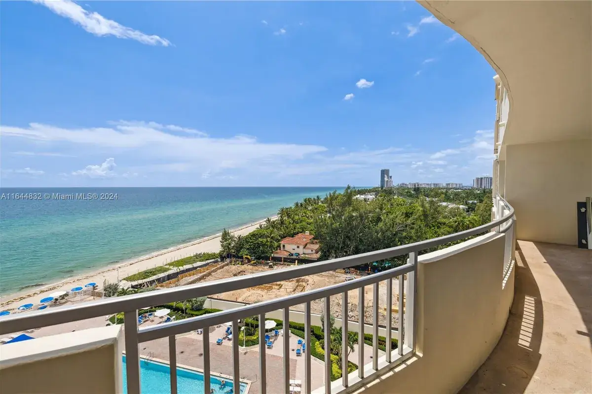 3180 S Ocean Dr # 912, Hallandale Beach FL 33009