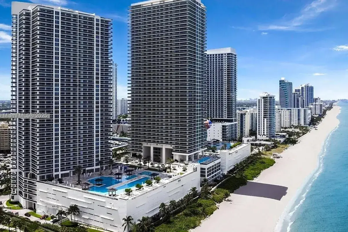1850 S Ocean Dr # 3809, Hallandale Beach FL 33009