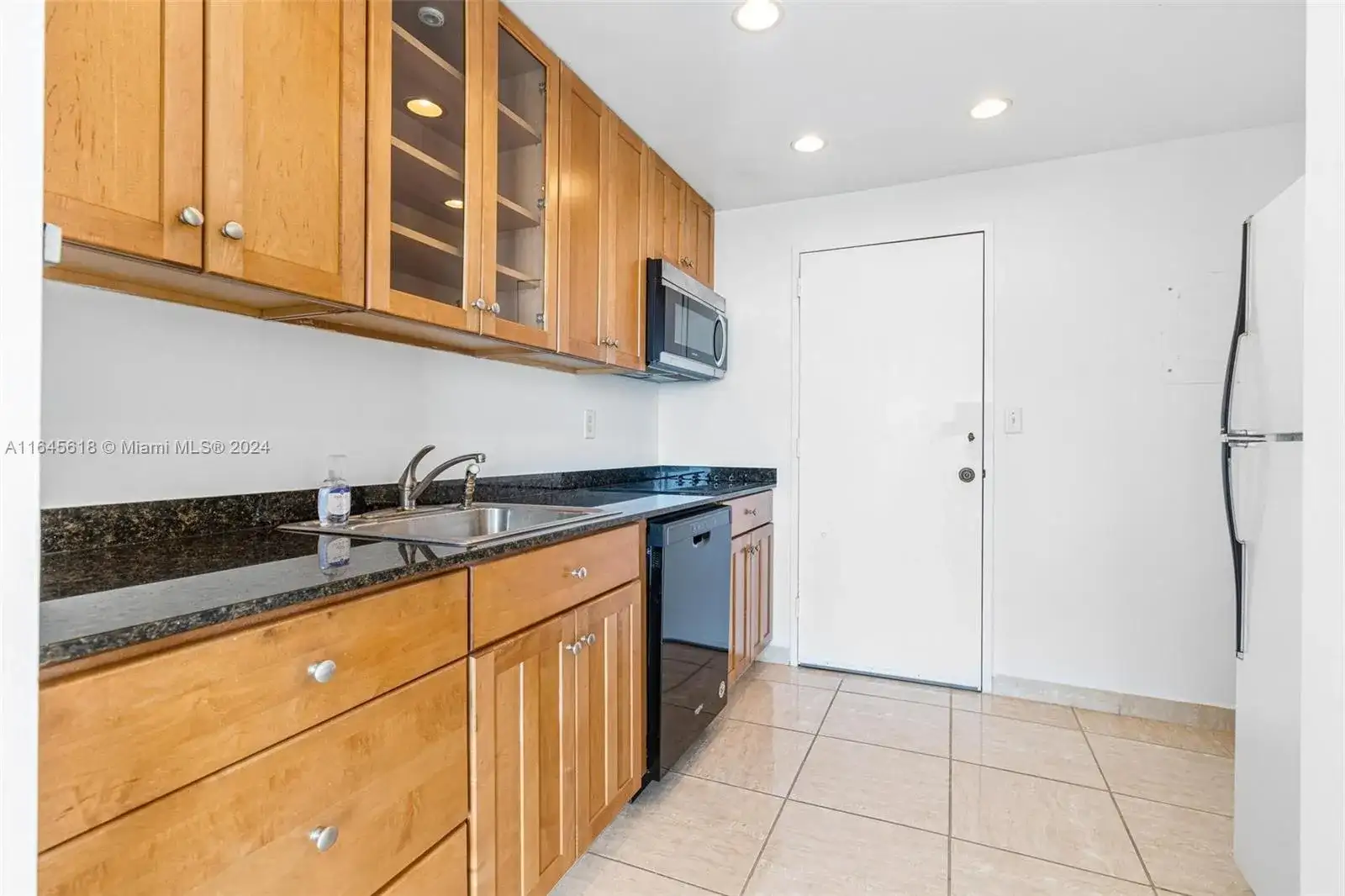 9800 W Bay Harbor Dr # 605, Bay Harbor Islands FL 33154 photo 5
