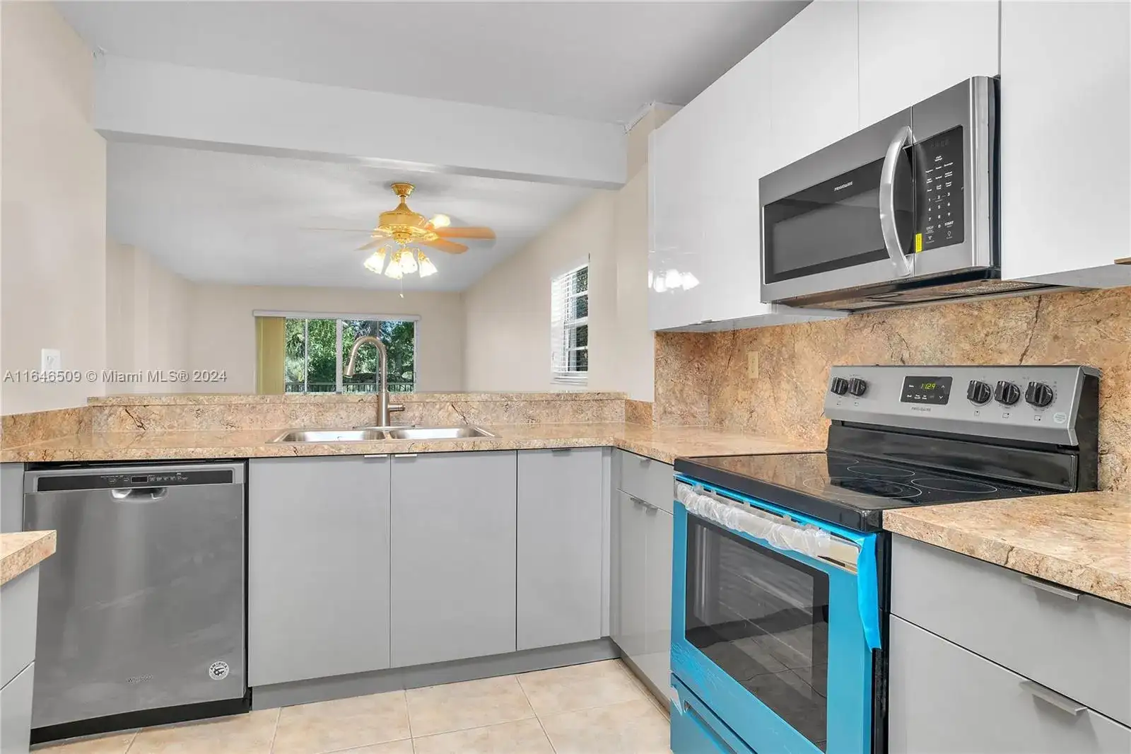 1100 NW 87th Ave # 308, Coral Springs FL 33071 photo 2