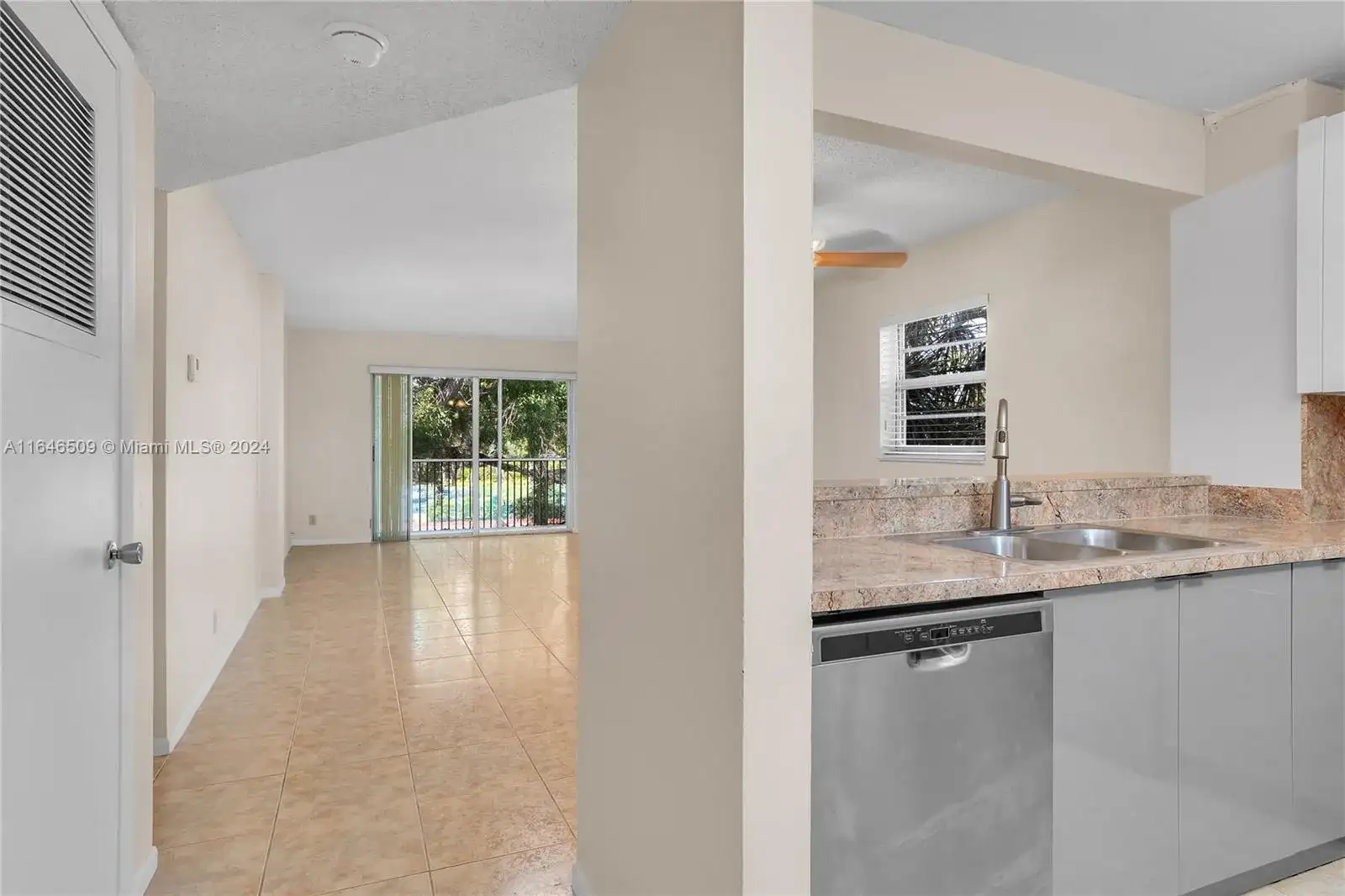 1100 NW 87th Ave # 308, Coral Springs FL 33071 photo 4
