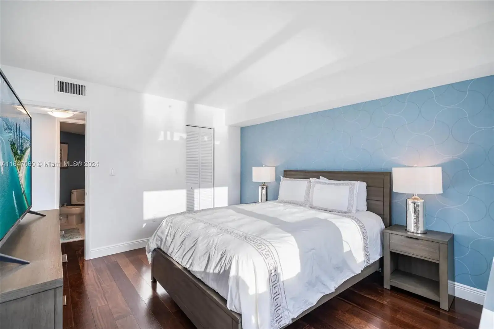 1900 Sunset Harbour Dr # 1012, Miami Beach FL 33139 photo 5