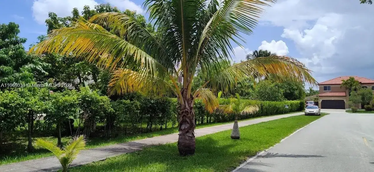 157th CT SW 65th TERRACE, Miami FL 33193 photo 5