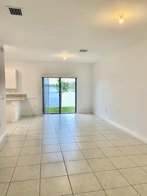 20626 NE 5th Pl # 20626, Miami FL 33179 photo 3