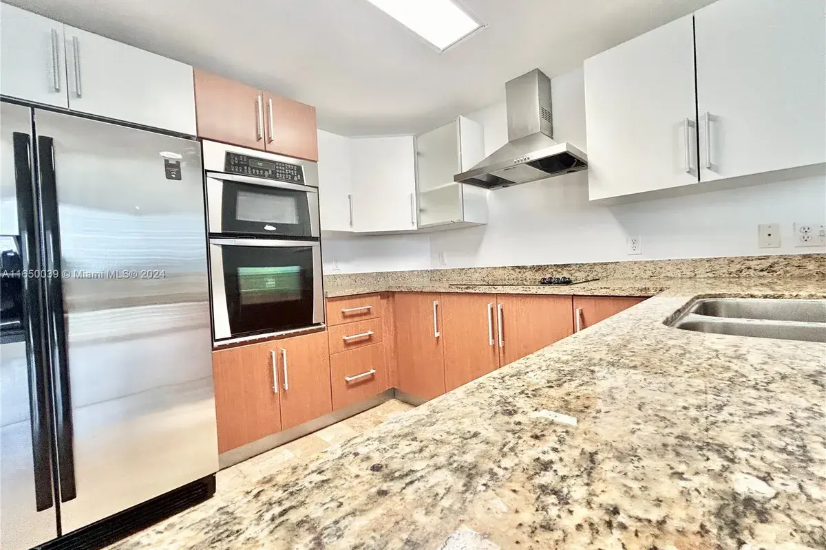 170 SE 14th St # 2906, Miami FL 33131