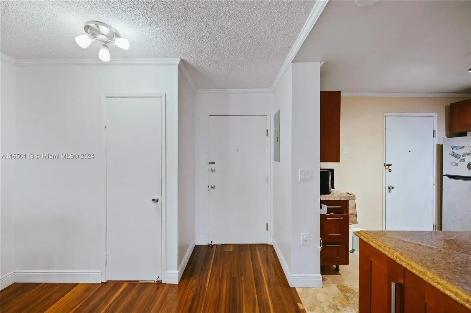 2841 NE 163rd St # 704, North Miami Beach FL 33160 photo 4