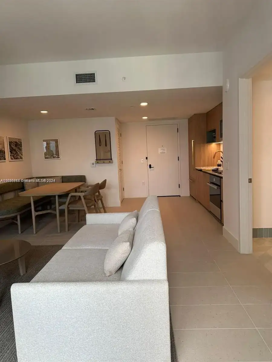 601 NE 1 st AVE # 3513, Florida City FL 33132 photo 3
