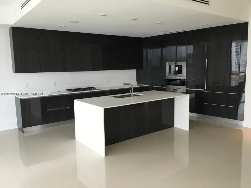 3300 NE 188 ST # 610, Aventura FL 33180