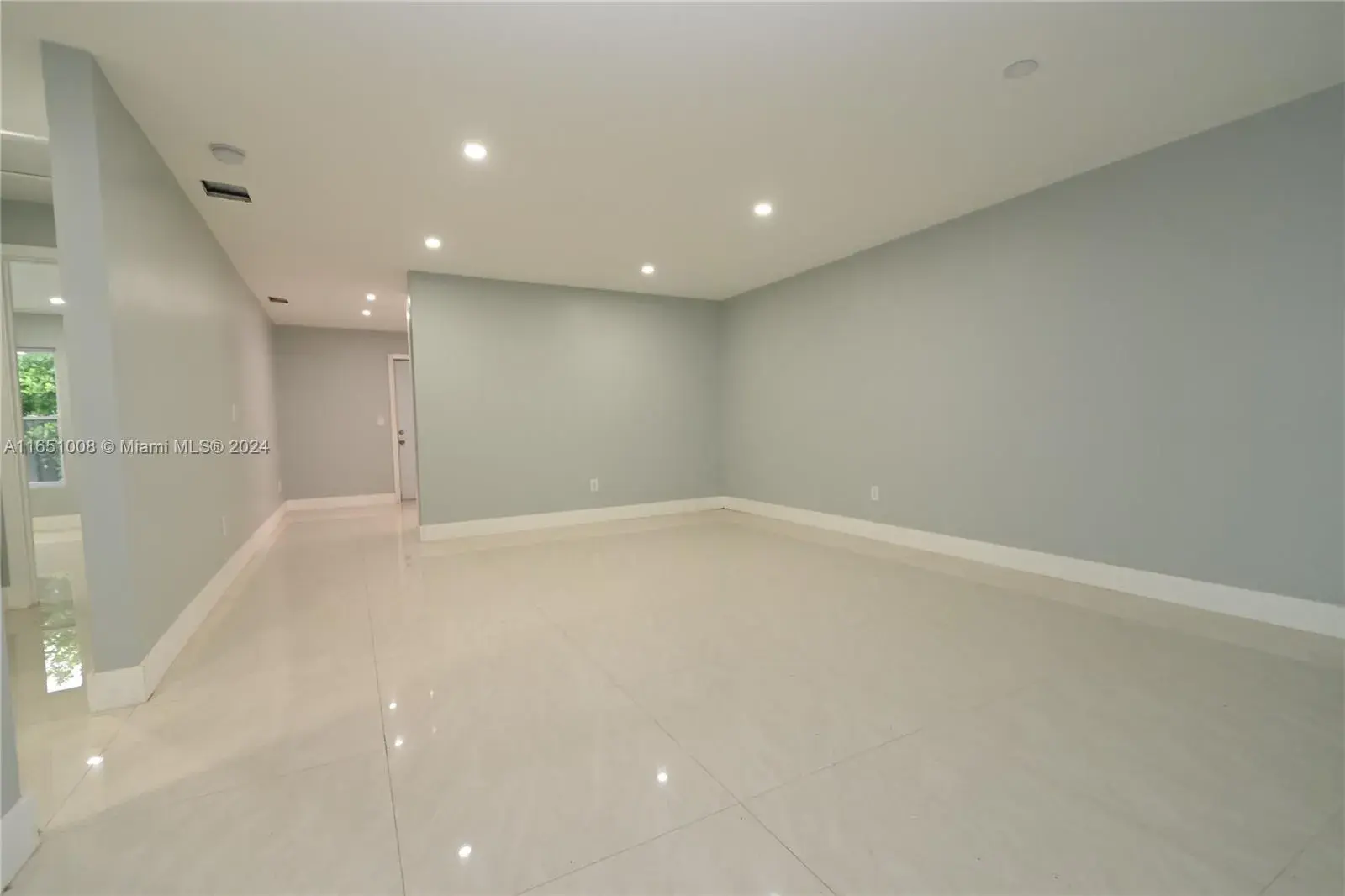 18902 NW 46th Ave # 18902, Miami Gardens FL 33055