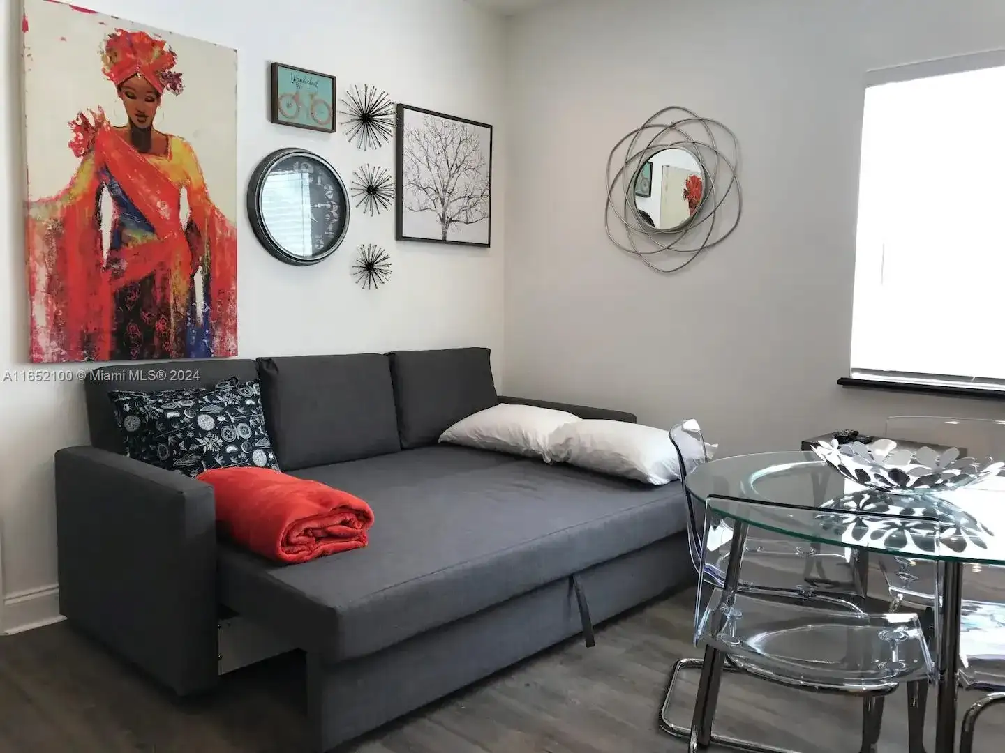 2615 Collins Ave # 24, Miami Beach FL 33140 photo 3