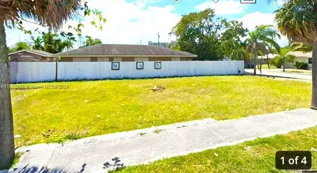 10020 SW 182nd St, Miami FL 33157 photo 2