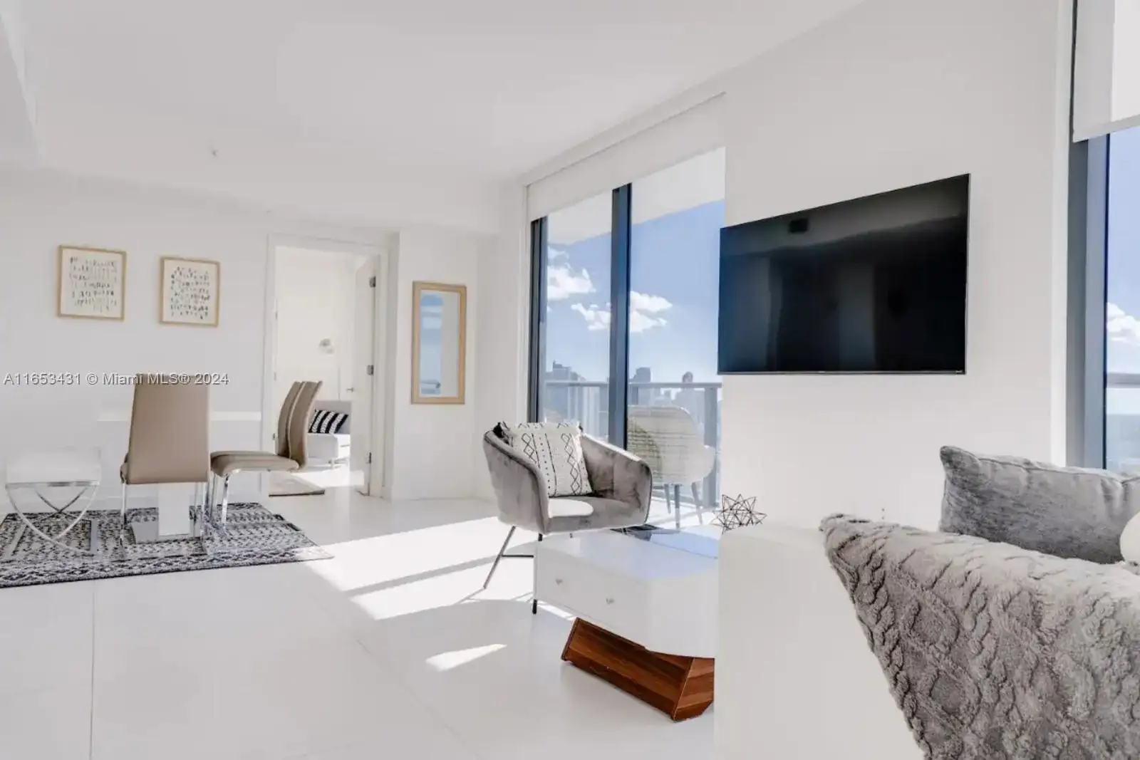 501 NE 31st St # 3709, Miami FL 33137 photo 4