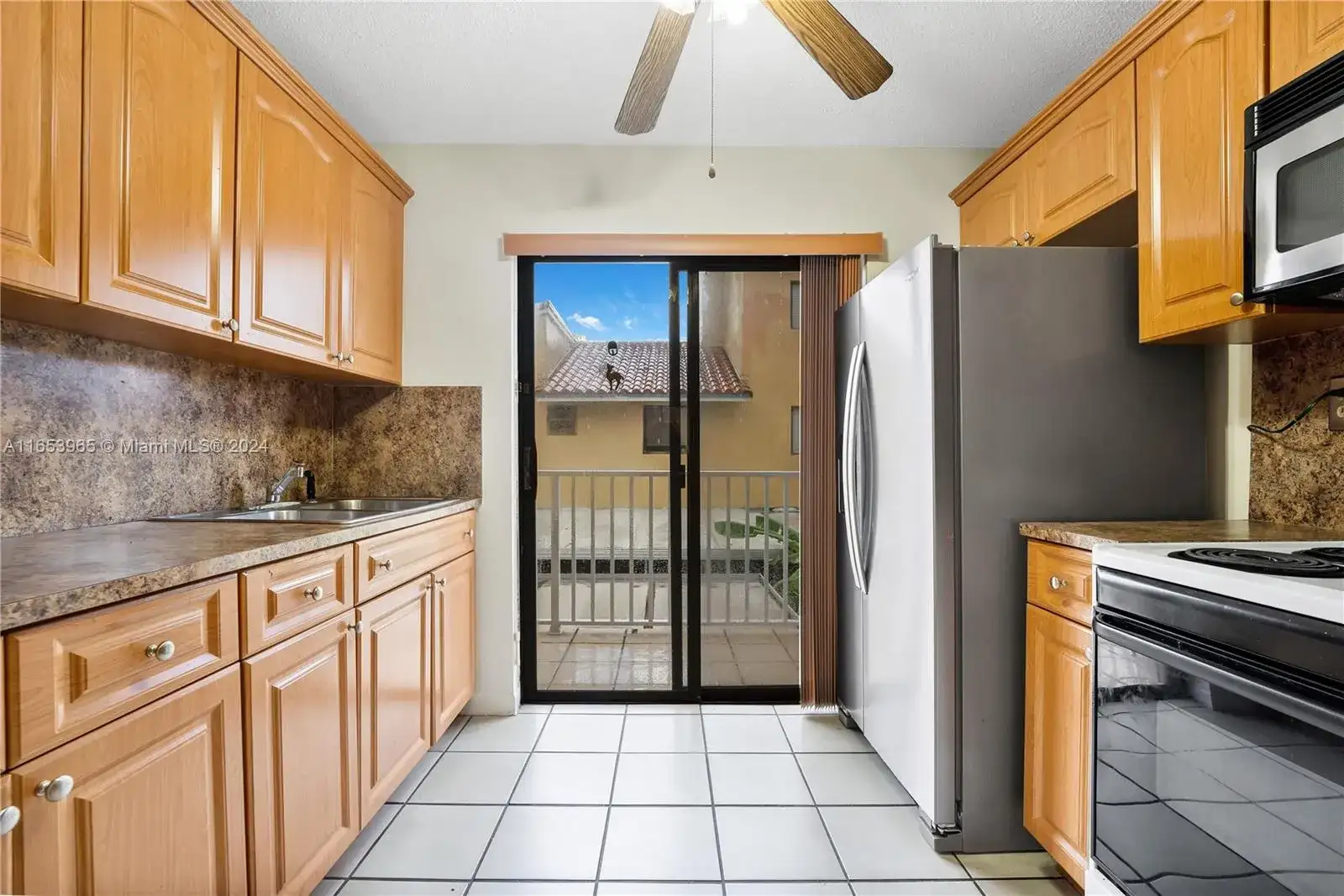 2775 W 62nd Pl # 207, Hialeah FL 33016 photo 3