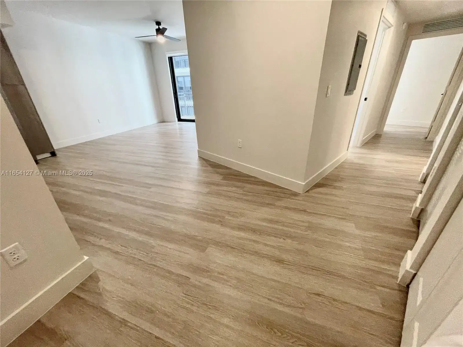 18412 Homestead Ave # 727, Miami FL 33157 photo 2